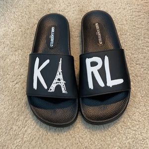 Karl largerfeld Sandel size 8